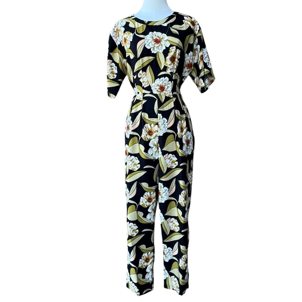 Leith Floral Jumpsuit Tie Waist Keyhole Back Boho Vacation Resort Chic Size S